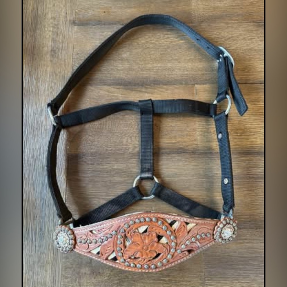 Horse Tack - Leather & Nylon Bronc Halter